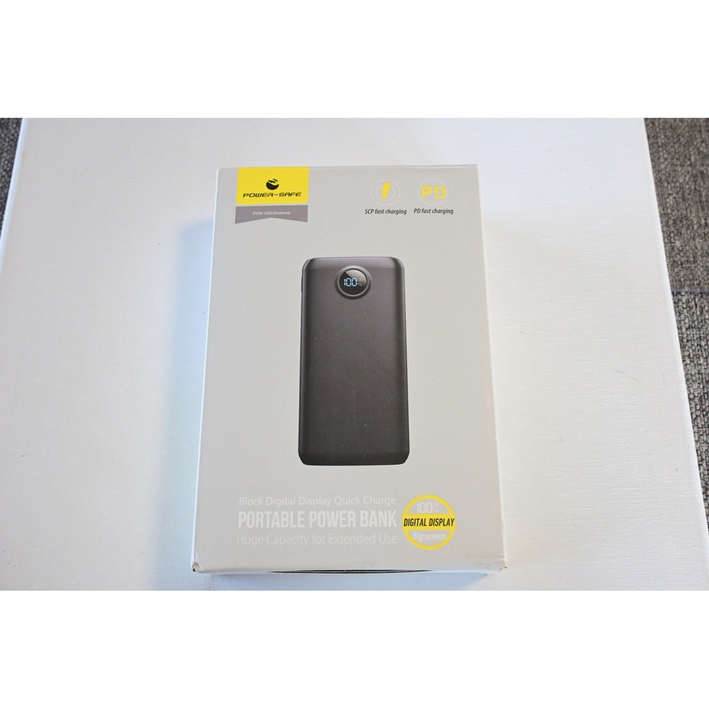 Power-Safe Portable Power Bank P58D 40000mAh PD 30W Black OS Like New